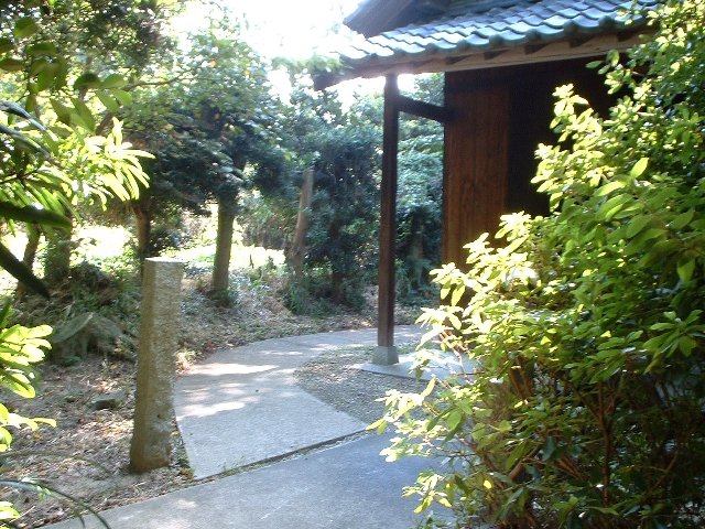 킫I